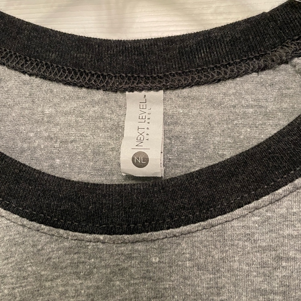 Next Level Apparel Raglan Baseball Tee Medium Great Condition - Picture 3 of 11